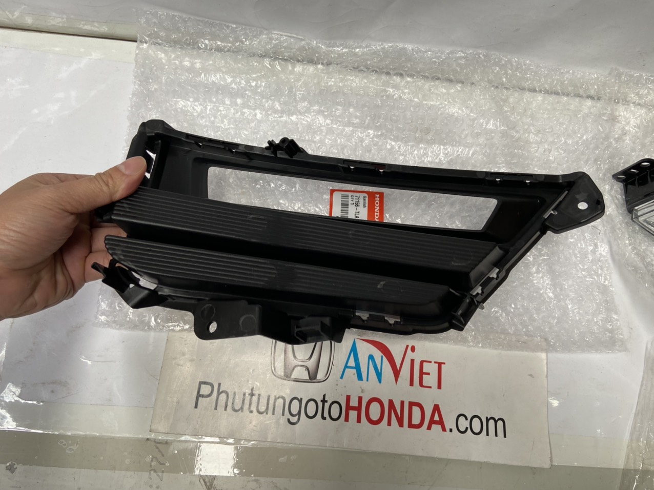 Ốp đèn sương mù xe Honda CRV 2021-2022